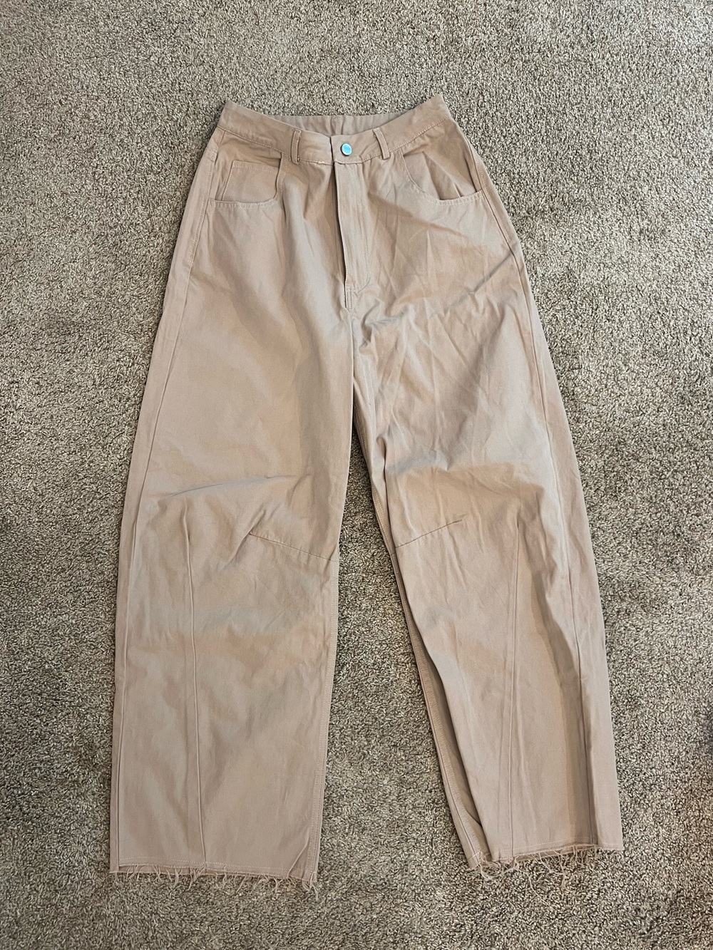 NWOT Khaki Barrel Pants